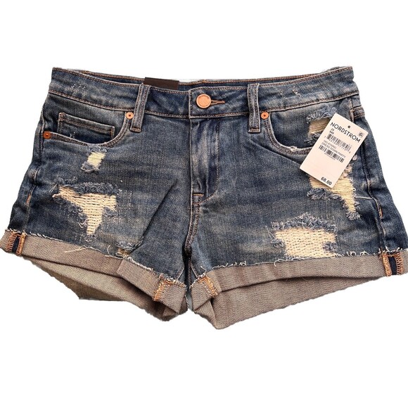 BlankNYC The Fulton $68  Womens Denim Short Light Wash Size 25 NWT - Picture 3 of 4